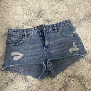 Billabong shorts LIKE NEW